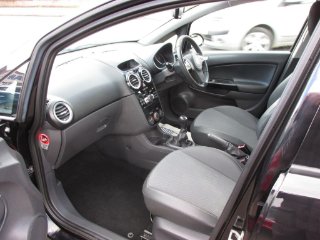 /photos/11206/3787f4a7-4a53-40a8-853f-f8b36b7a8d8c_i320x240.jpg