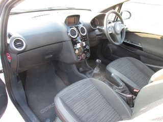 /photos/11206/d127b0f2-7ea0-43d4-aebf-2f8149c7260b_i320x240.jpg